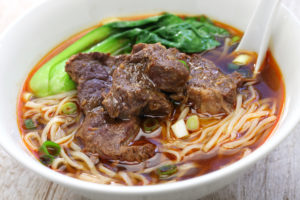 麺好き必見!台湾名物牛肉麺の種類とそのおすすめのお店